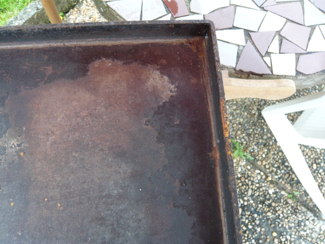 Nettoyage d'une plancha complètement rouillée [Résolu] 